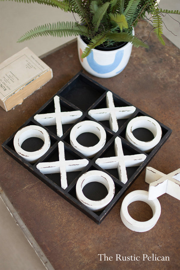 Distressed Wooden Tic Tac Toe Game